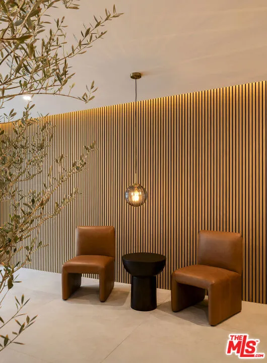 3649 Regal Place 102, Los Angeles, California 90068 home-pic-2